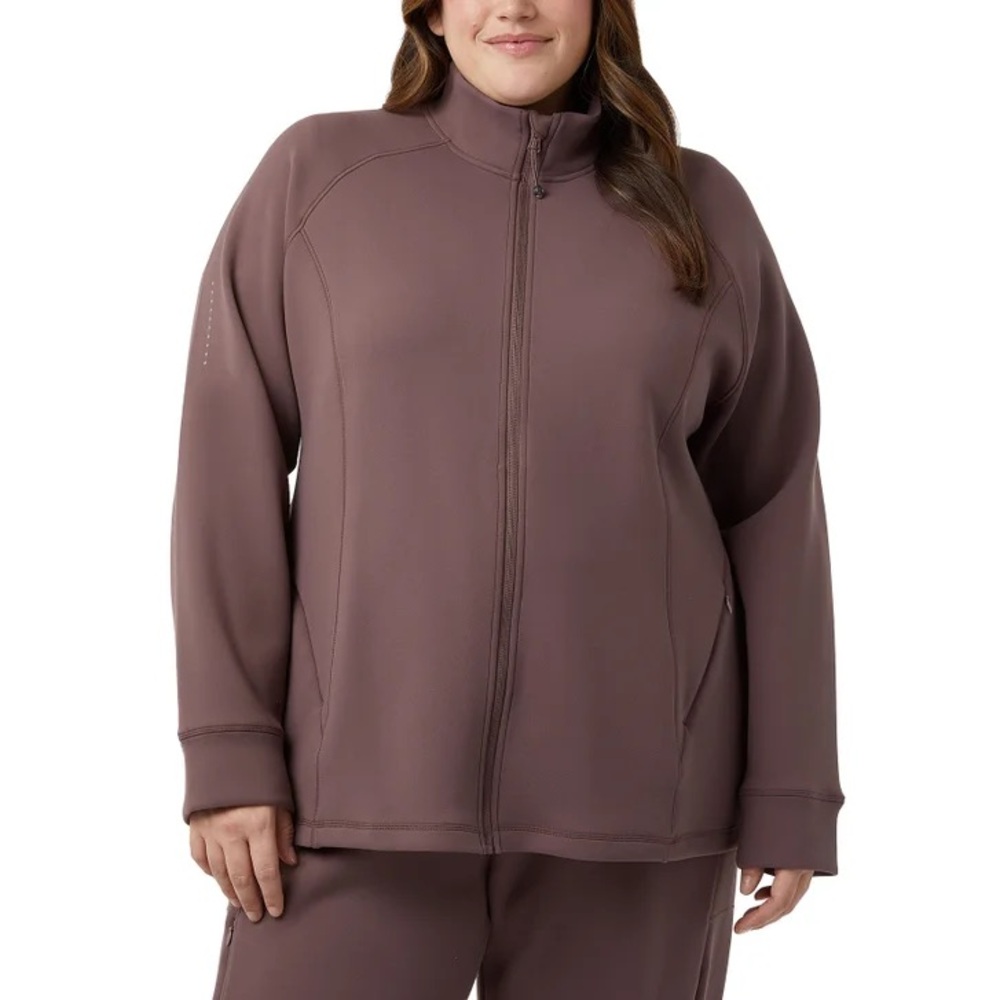 32 Degrees super soft scuba fleece outfit